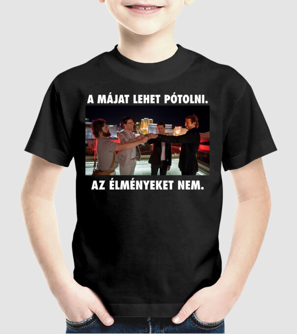  minta fekete pólón