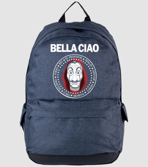  minta farmerkék pólón