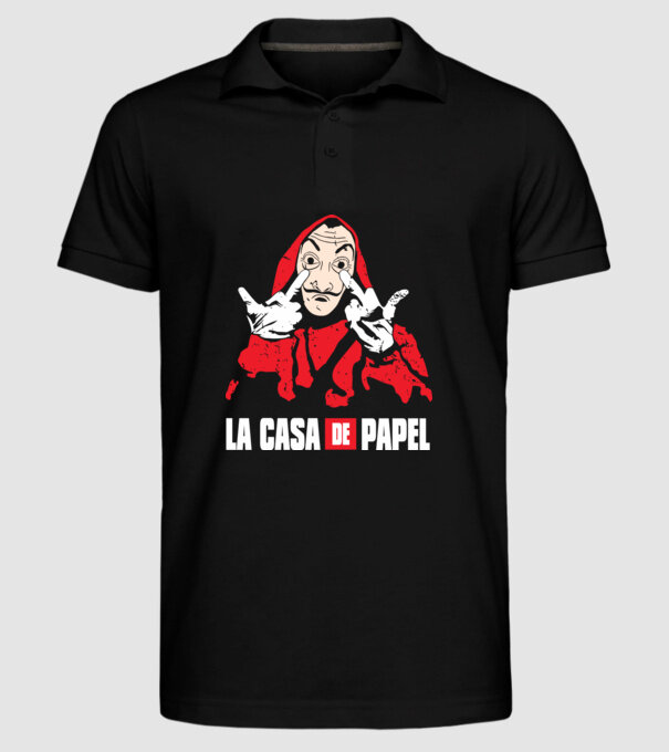  minta fekete pólón